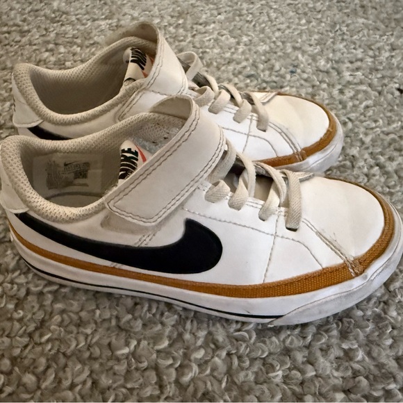 Nike Kids Court legacy size 10.5c - Picture 1 of 6